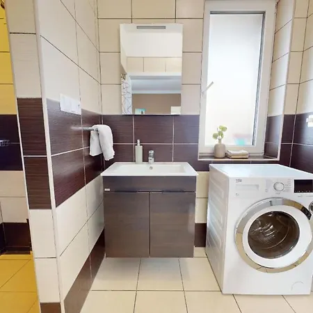 Esser Apartman Milovice