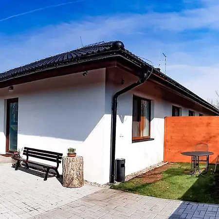 Esser Apartman *