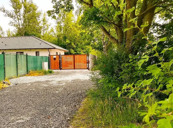 Apartment Dubova Milovice (Central Bohemian)